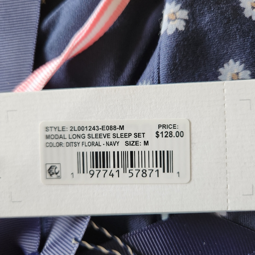 Vineyard Vines Navy Floral Pajama Set - Picture 3 of 3